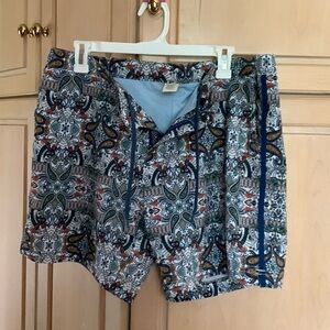 Fair Harbor swim shorts with pockets and liner.